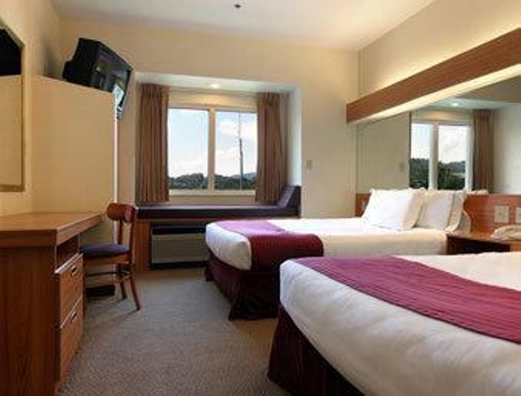 Quality Inn & Suites Роббінсвіль Екстер'єр фото