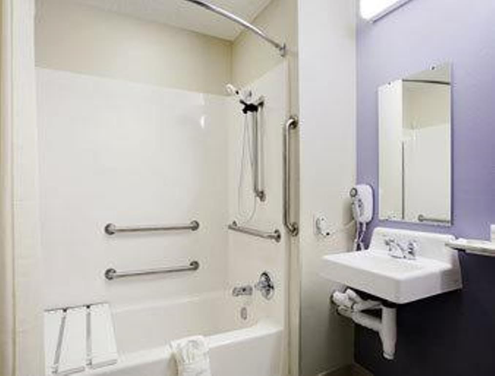 Quality Inn & Suites Роббінсвіль Екстер'єр фото